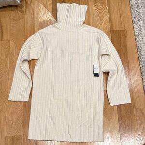 Abercrombie Women's Cream Turtleneck Sweater Dress